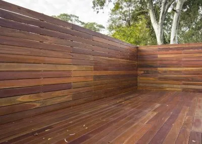 Spotted Gum Deck & Screen, Rostrevor using 135mm Boards