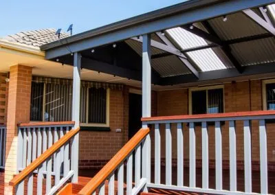 Iron Bark Deck, Painted Pergola, Tea Tree Gully