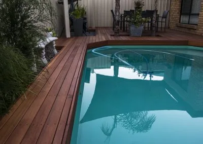 Steps and handrail on Kapur pool deck, Grange