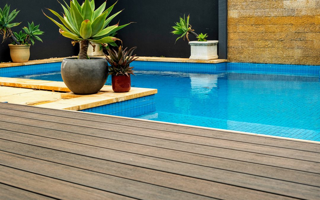Lulu, NewTechWood pool deck