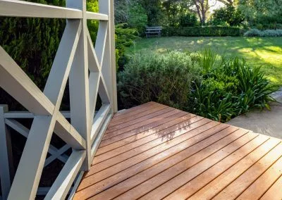 Ron, White Mahogany Re-clad