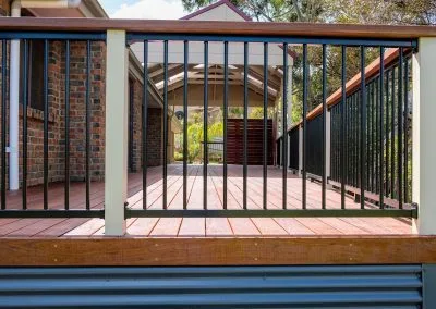 Privacy screen construction alongside ironbark deck