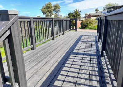 Handrail and balustrade on Hallett Cove boardwalk