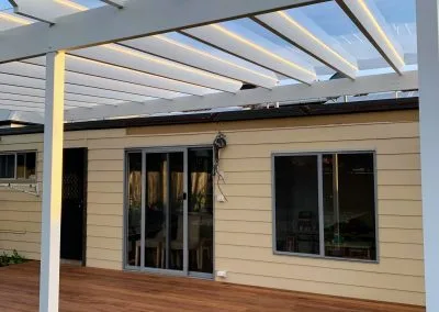 EzyGlaze pergola roof panels detail