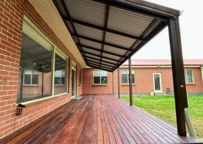Low merbau deck under construction, Melrose Park