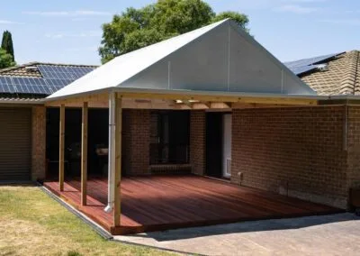 Finished merbau deck with pergola, Woodside